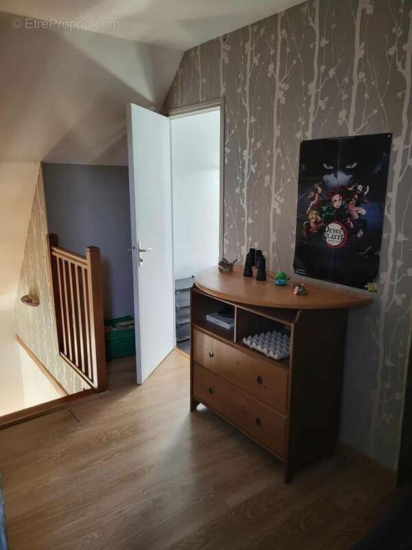 Maison à SAINT-OUEN-LE-MAUGER