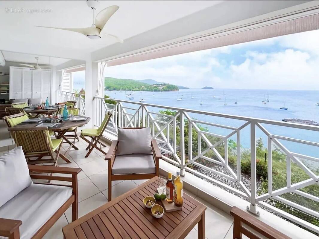 Appartement à LES TROIS-ILETS