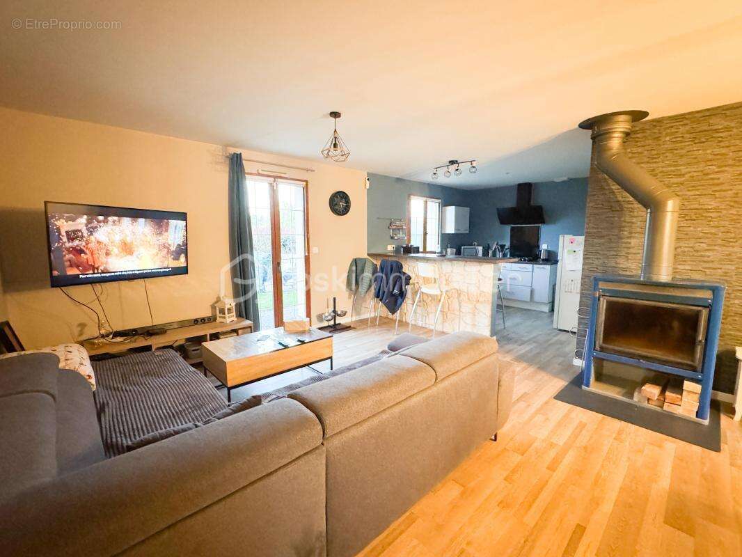 Maison à PORT-BRILLET