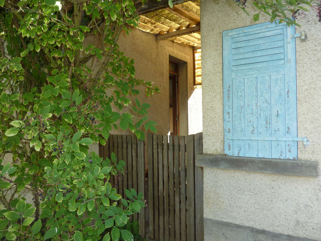 Maison à SAULGE
