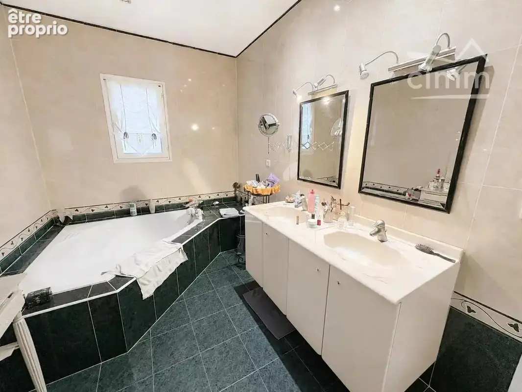 Propriété de plain-pied de 179 m² avec piscine – 2,3 hectares de terrain - photo 16