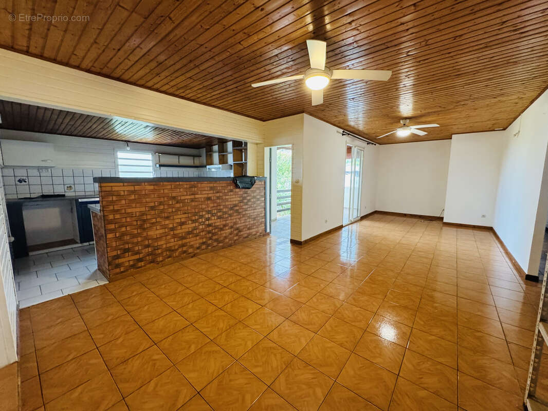 Maison à SAINT-JOSEPH