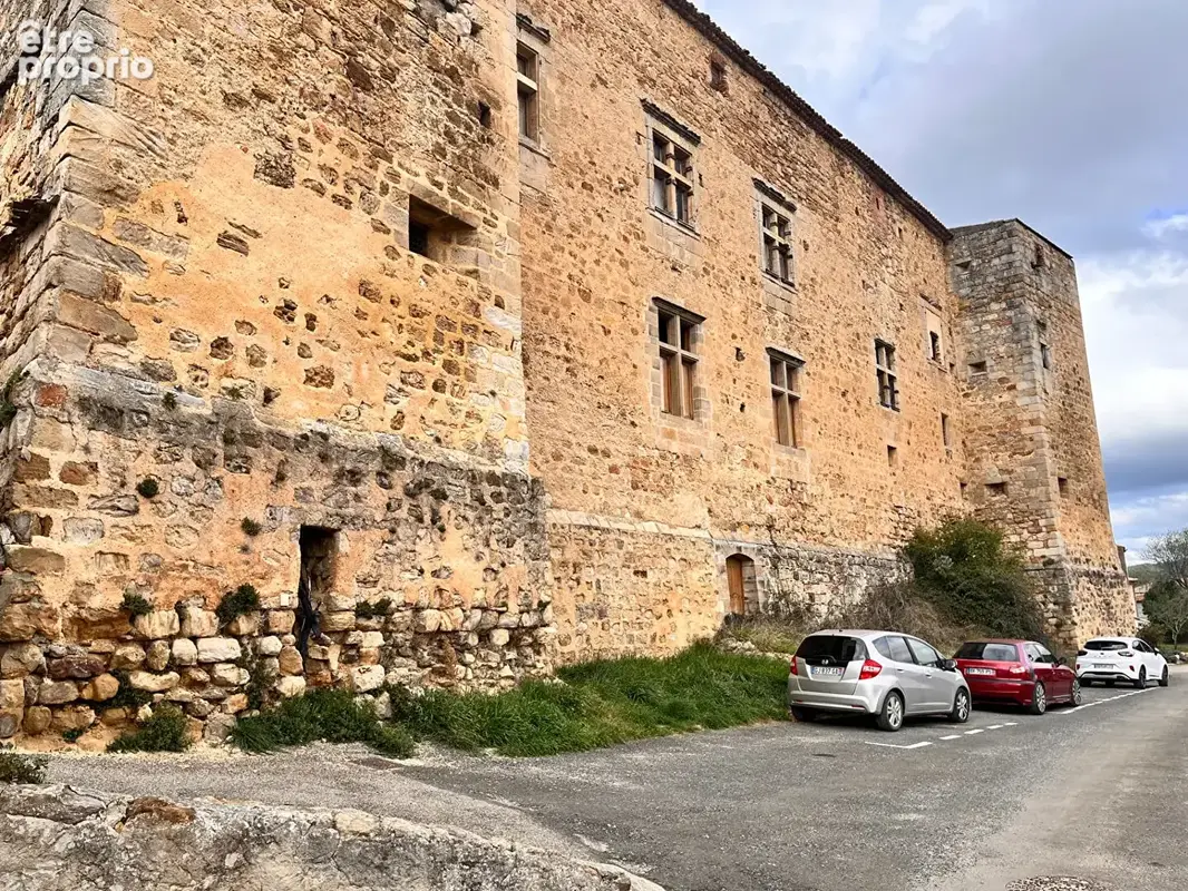 Château du XVIe siècle partiellement rénové - photo 8