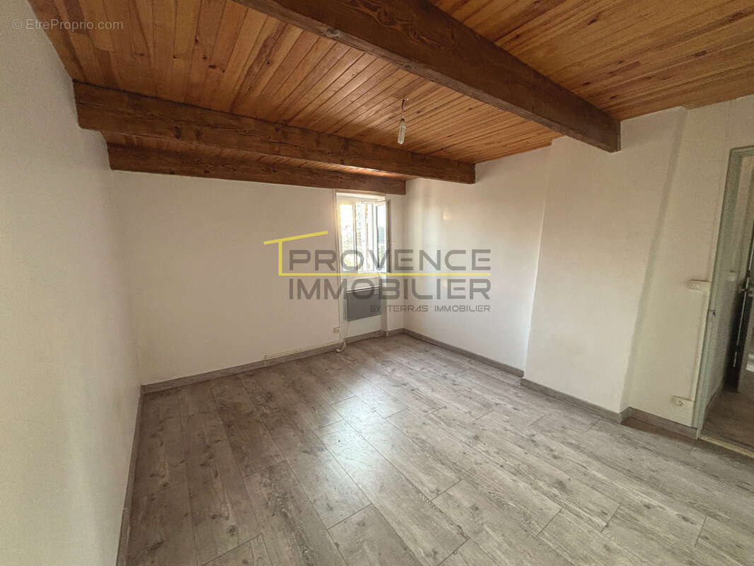 Maison à CHATEAUNEUF-DU-RHONE