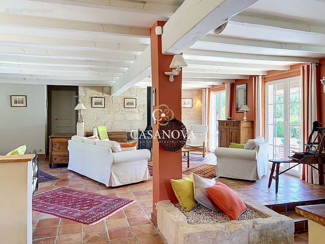 Maison de caractère de 255 m² avec piscine et 7 chambres à 20 minutes de Pézenas - photo 5