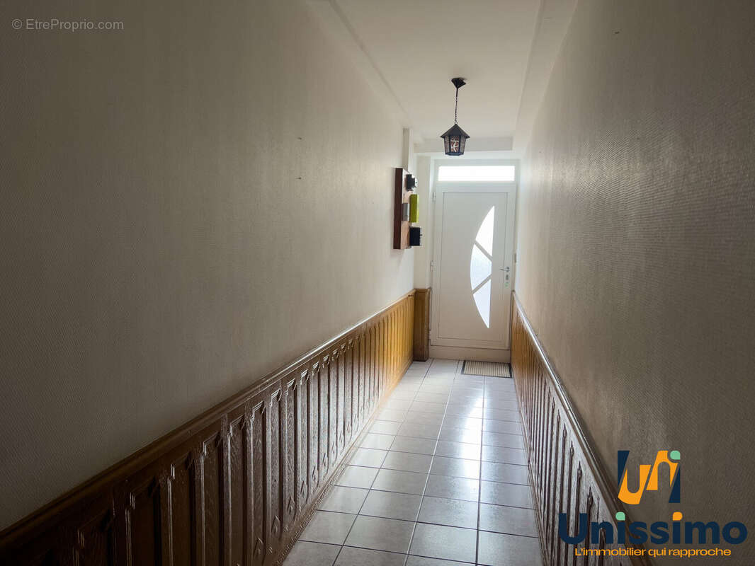 Maison à LONGEVELLE-SUR-DOUBS