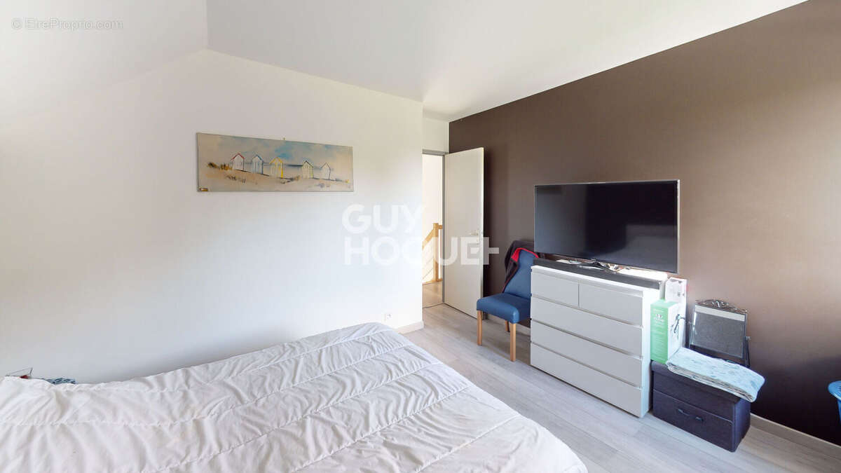 Exclusivité - Maison contemporaine 2018, spa et grand terrain à Poilley - photo 9