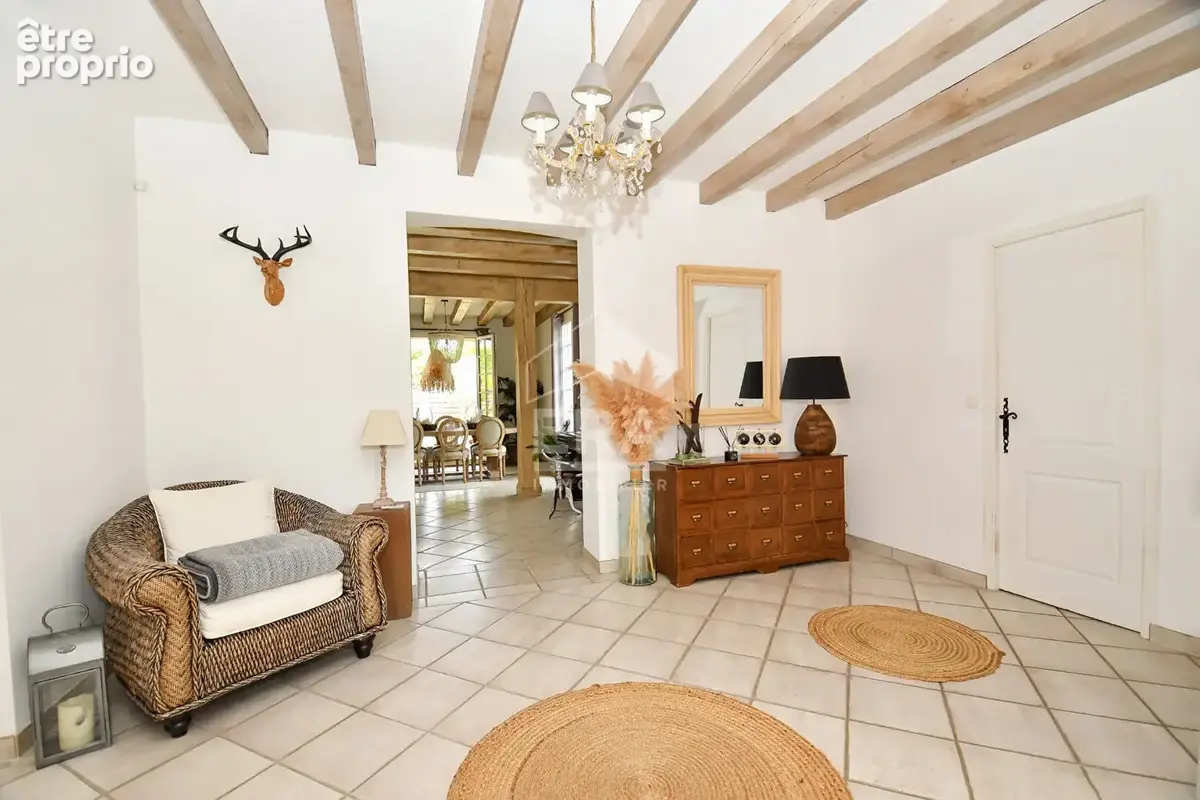 Villa de standing avec piscine - plain-pied - garage et studio - photo 5