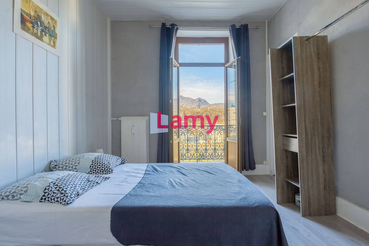 Appartement à AIX-LES-BAINS