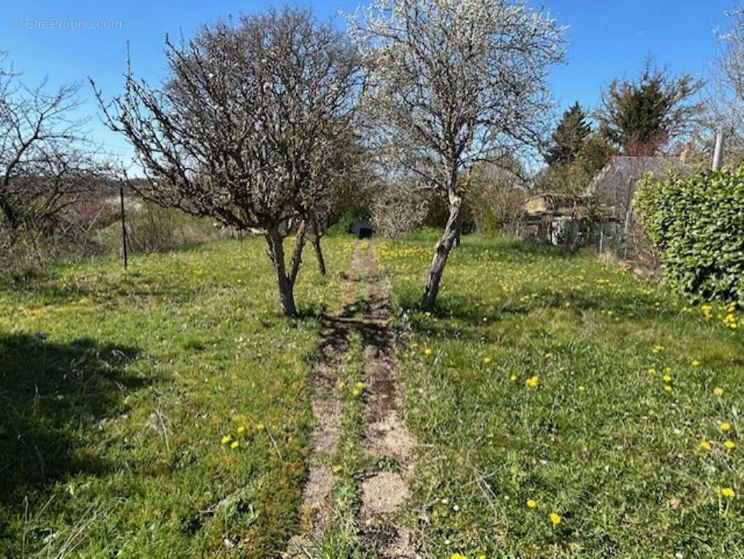 Maison à SAINT-MARTIN-DES-CHAMPS