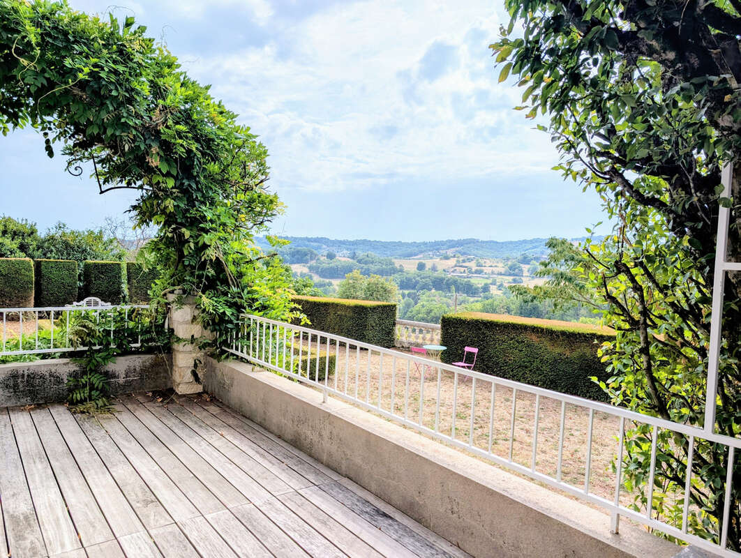 Maison à BRIGNAC-LA-PLAINE