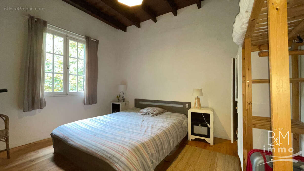 Maison à VIELLE-SAINT-GIRONS