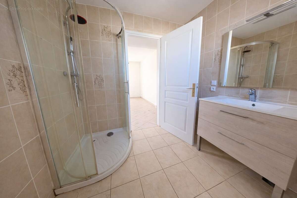 Maison à CHATELGUYON