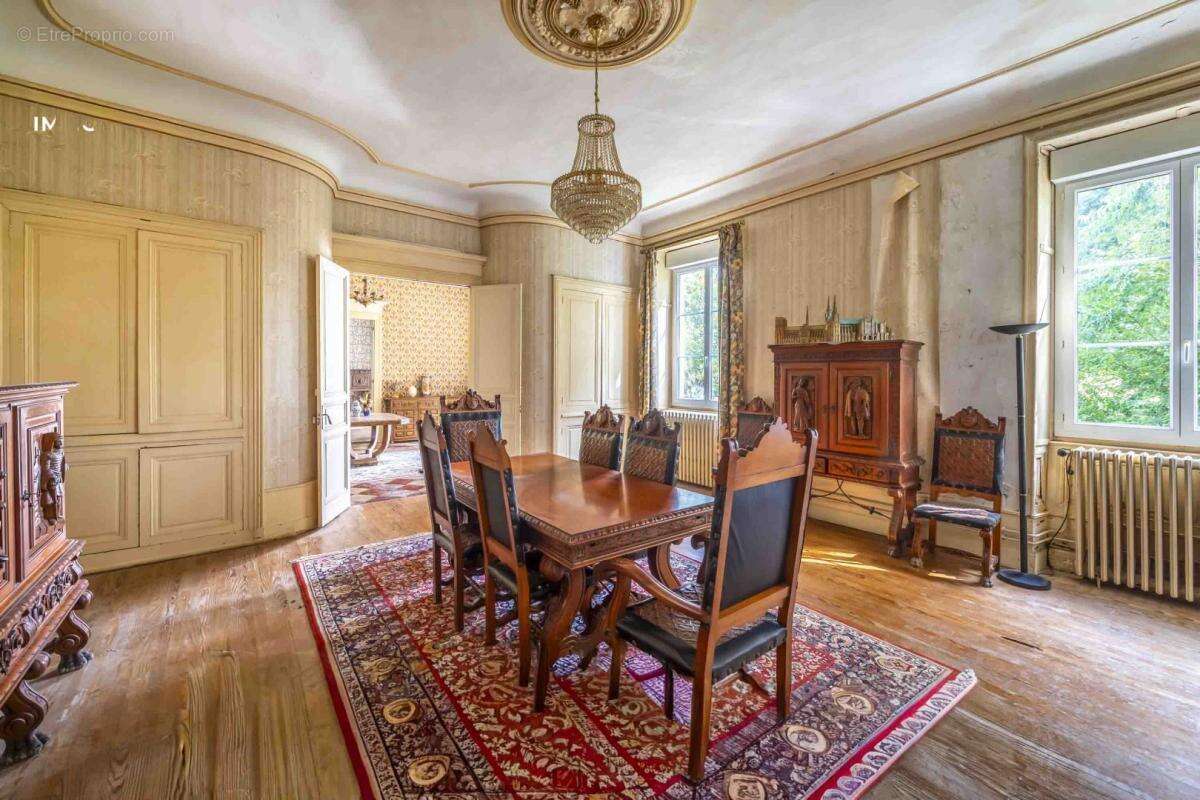 Maison à SAINT-LON-LES-MINES