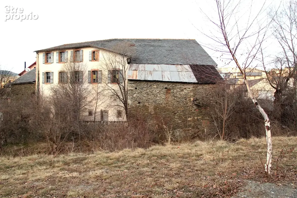 Maison 30 pièces 758 m² à vendre à Err (66800) - photo 2