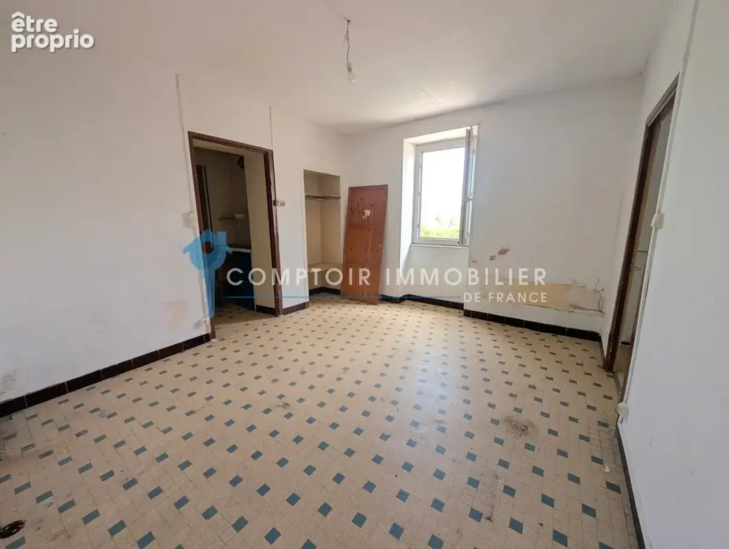 Dépt. 07 - A VENDRE Secteur AUBENAS - MAISON de 147 m2 -Parcelle de 320 m2 - photo 2