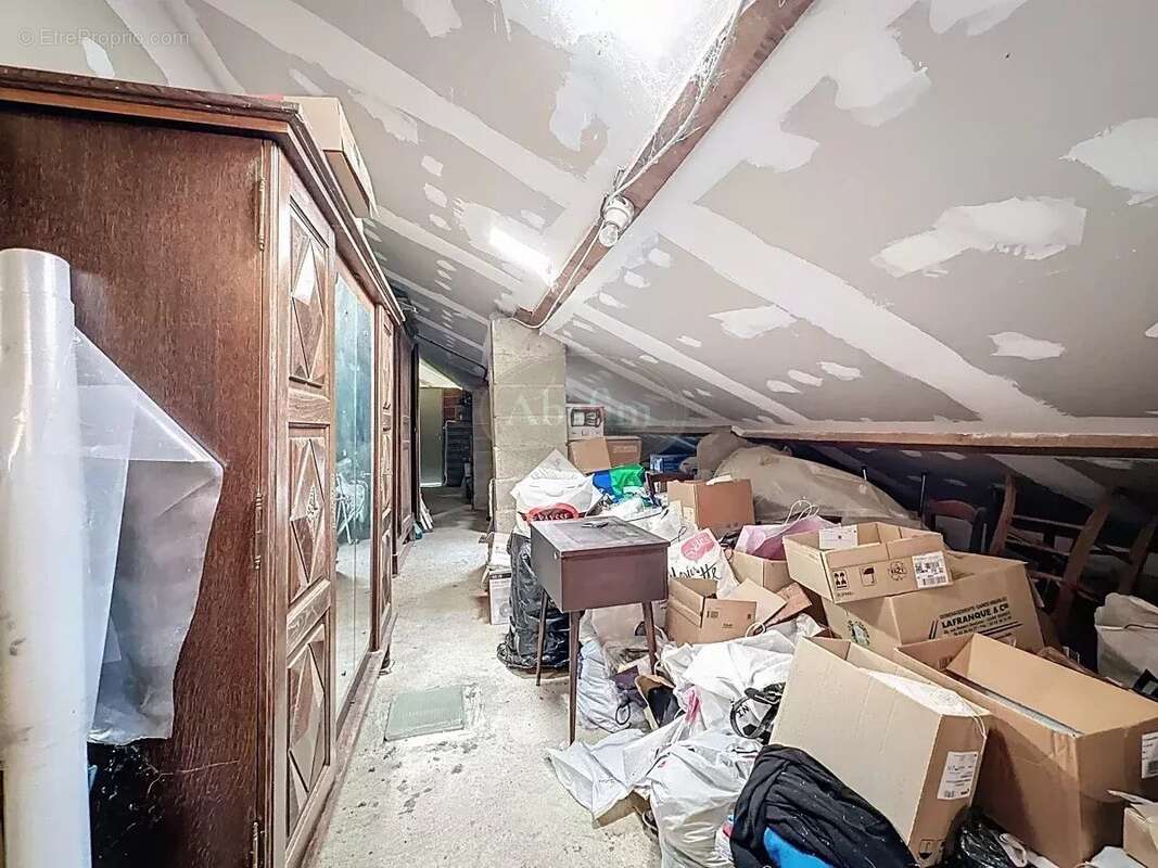 Maison à SAINTE-DODE