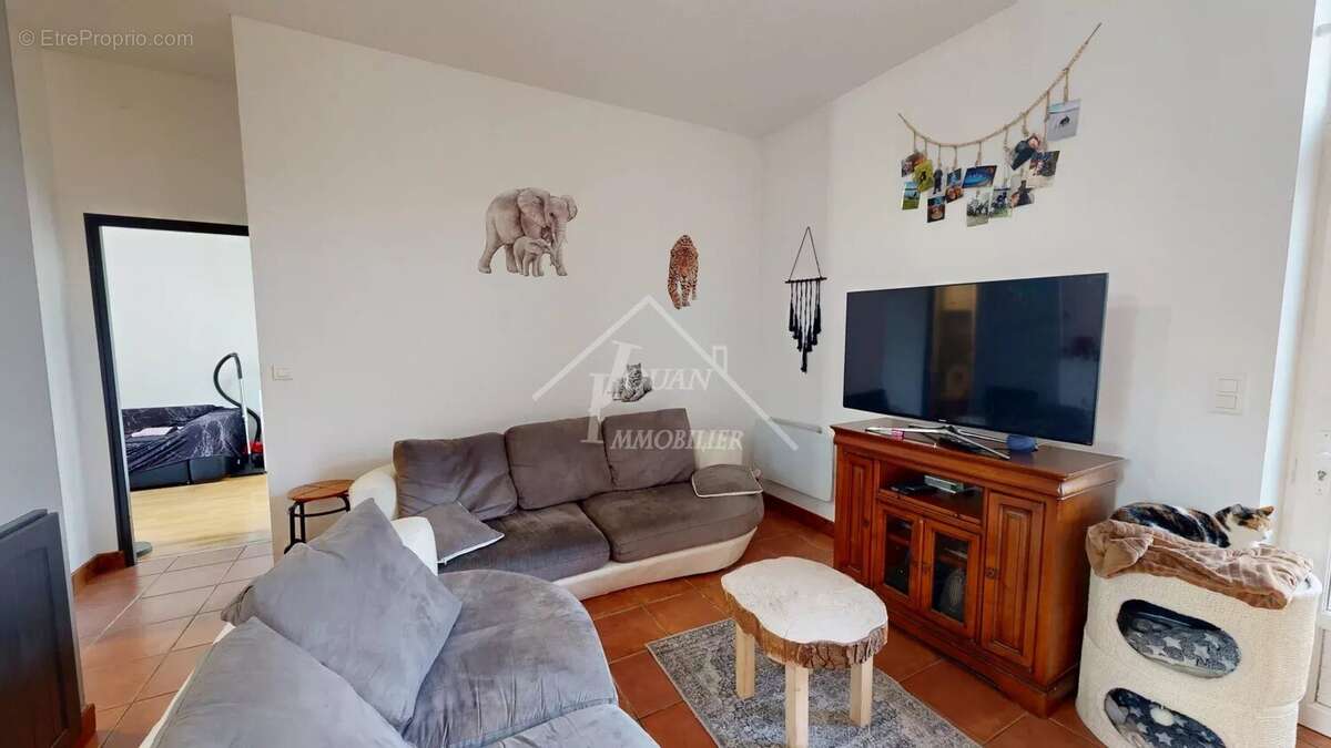 Maison à DOMPIERRE-SUR-BESBRE