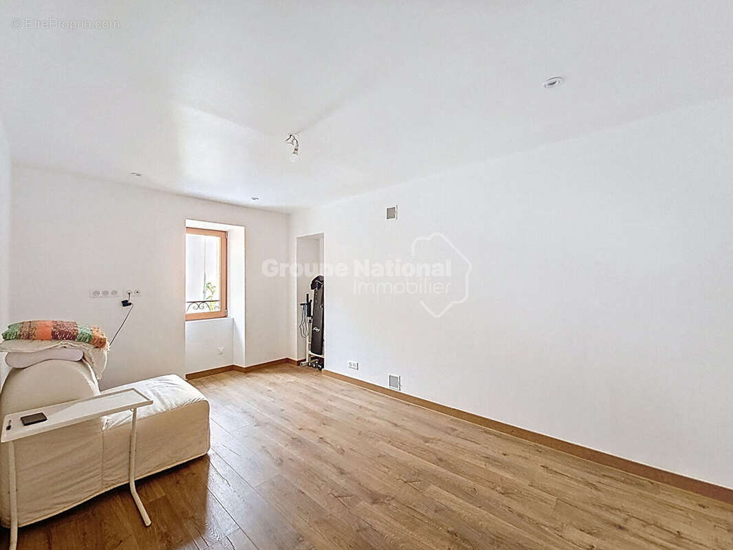 FAYENCE  -  Maison de village de 142m² avec jardin et terrasse - photo 13