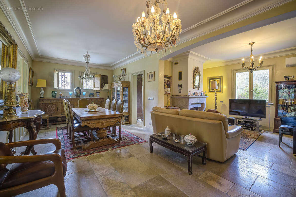 Maison à LA COLLE-SUR-LOUP