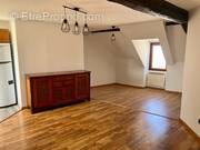 Appartement à BRUYERES-LE-CHATEL