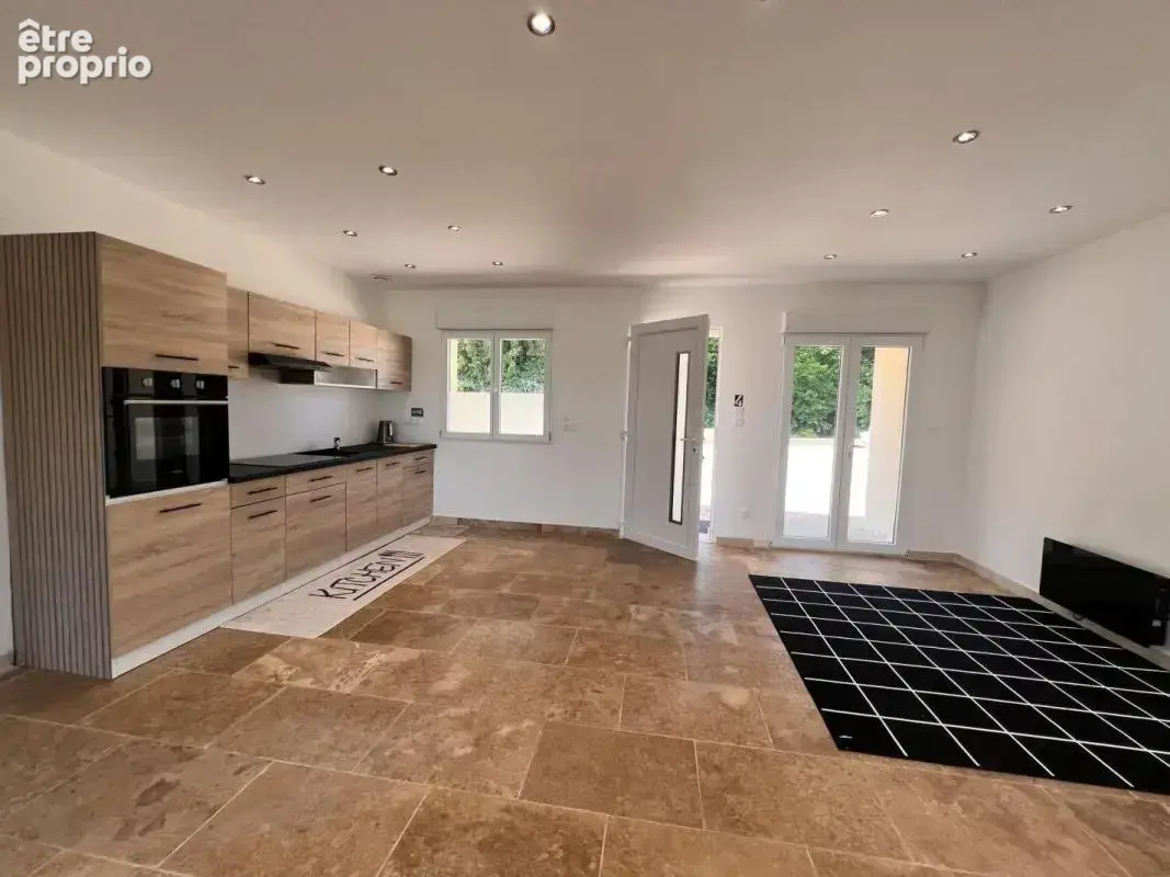 Maison 5 pièces 102 m² à vendre à Ciry-Le-Noble (71420) - photo 3
