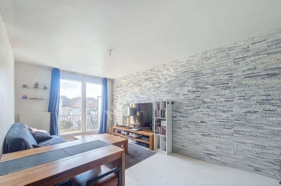 Appartement à ASNIERES-SUR-OISE