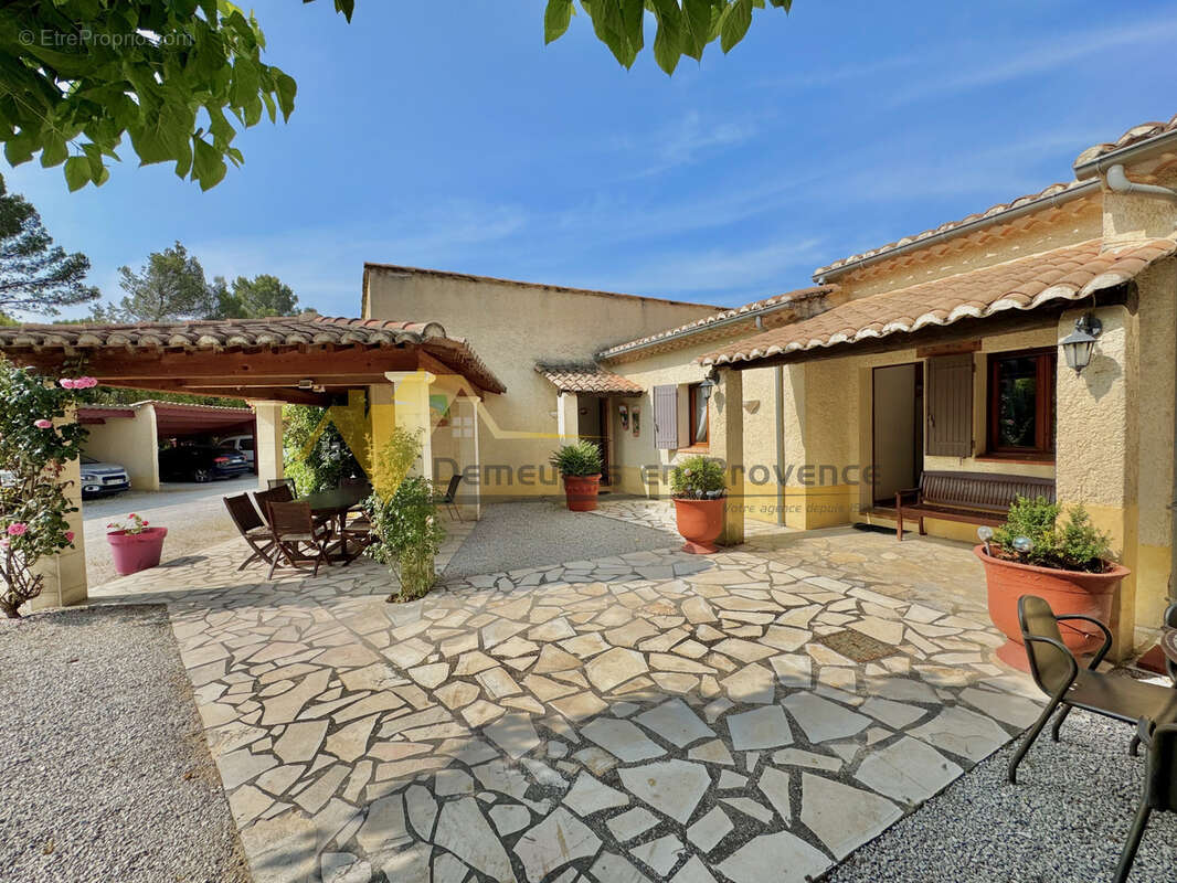 Appartement à SABLET