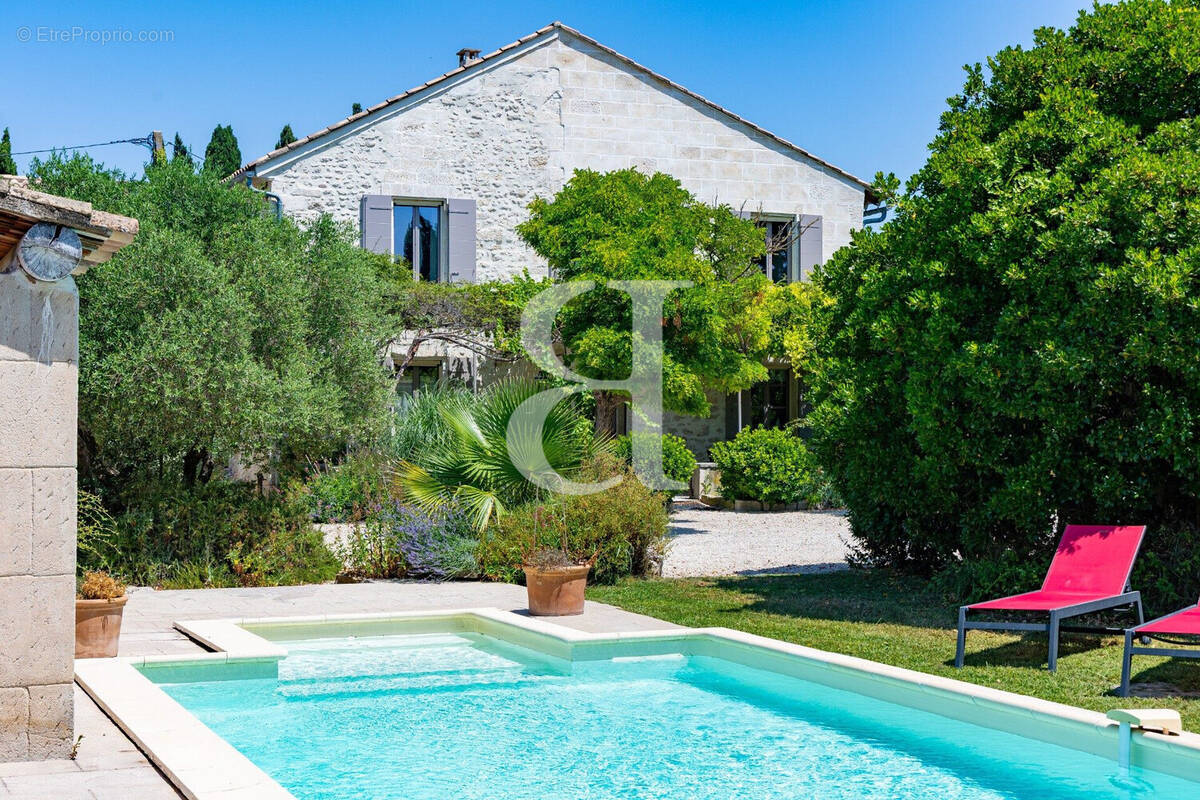Maison à SAINT-REMY-DE-PROVENCE