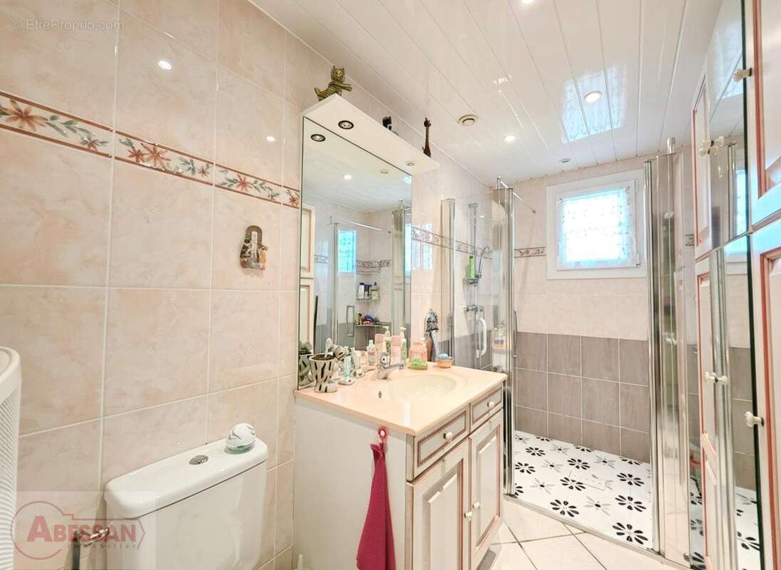 Maison à SAINT-CHRISTOL-LES-ALES