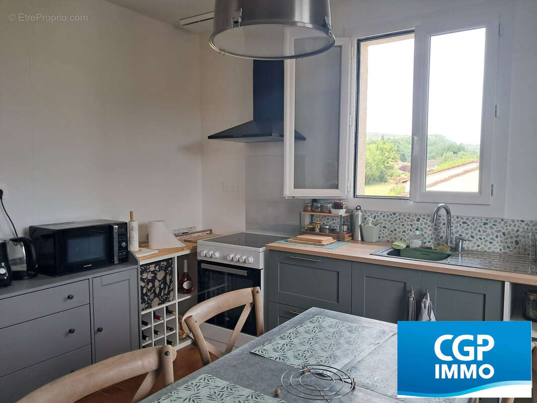 Maison 142 m² à Saint-Cere  - photo 3