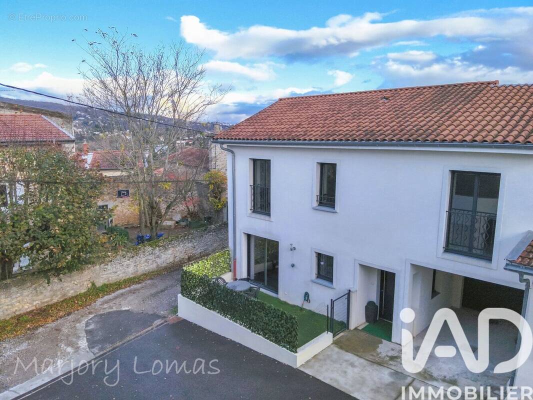 Photo 1 - Maison à DARDILLY