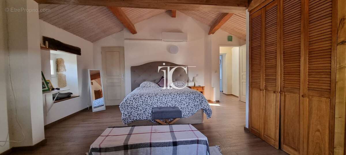 Maison à SAINT-PAUL-LE-JEUNE