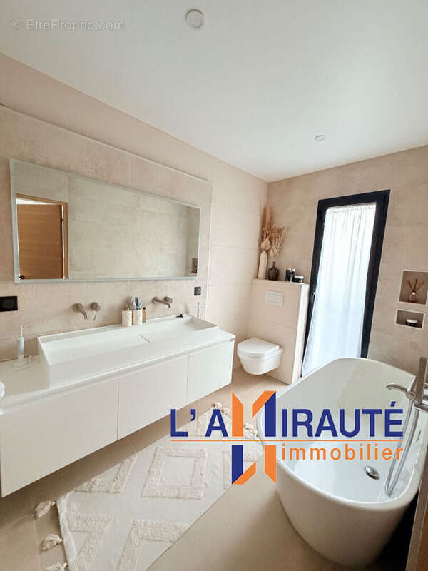 Maison à HOUILLES