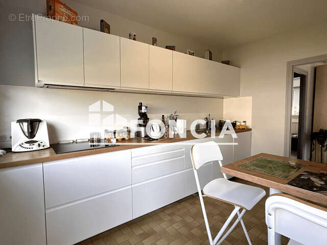 Maison à BRISON-SAINT-INNOCENT