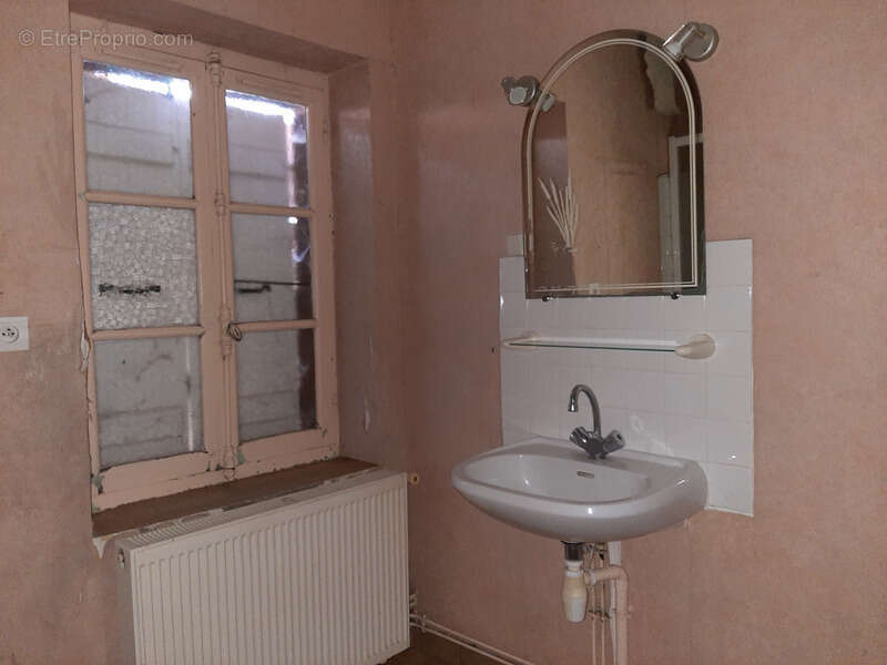 Maison à LES GUERREAUX