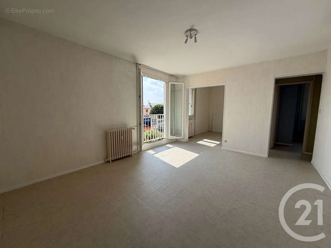 Appartement 70 m² à Chateaudun  - photo 2