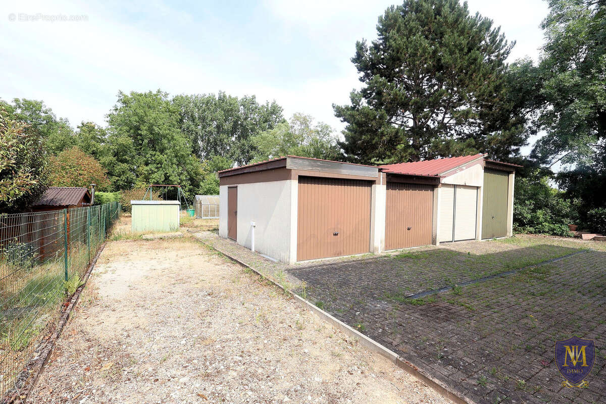 Saint-louis neuweg maison à fort potentiel de 202 m2 sur 13,33 ares de terrain - photo 15