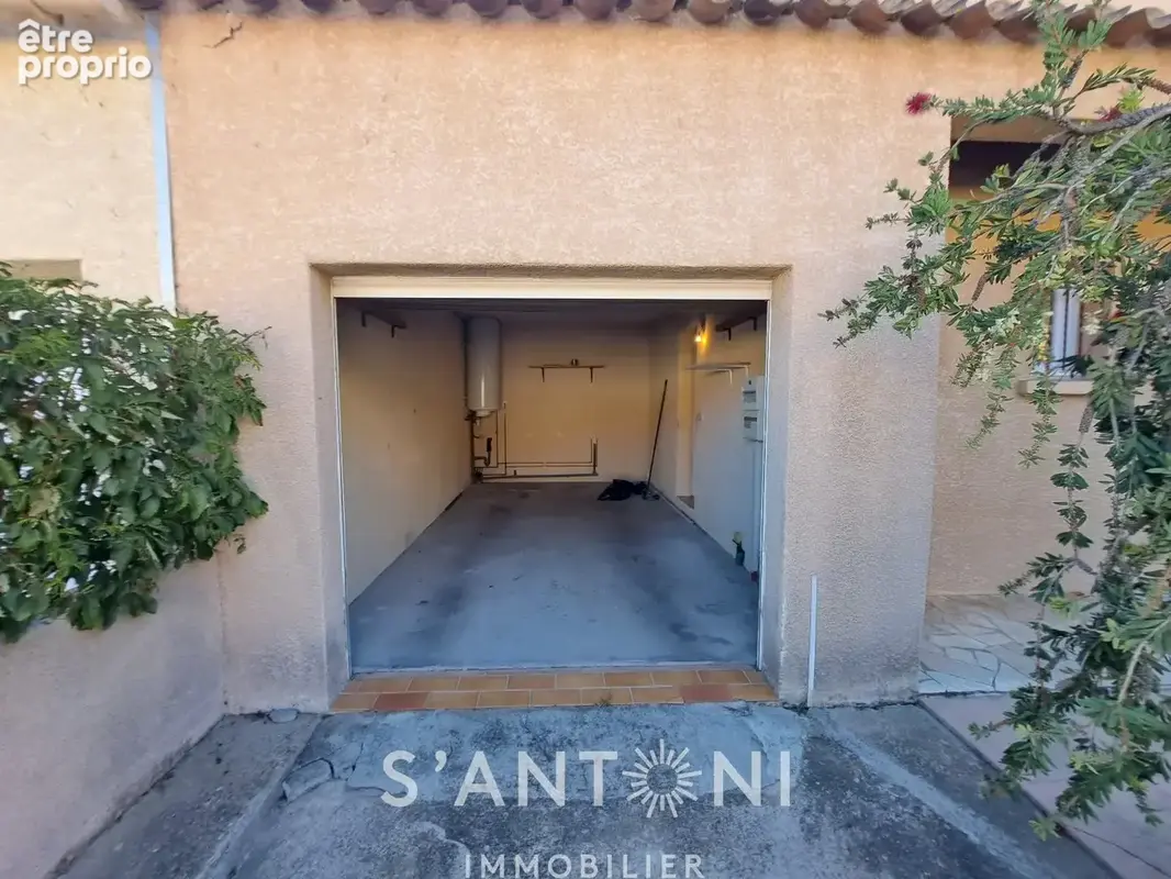 Agde- quartier mairie - photo 11