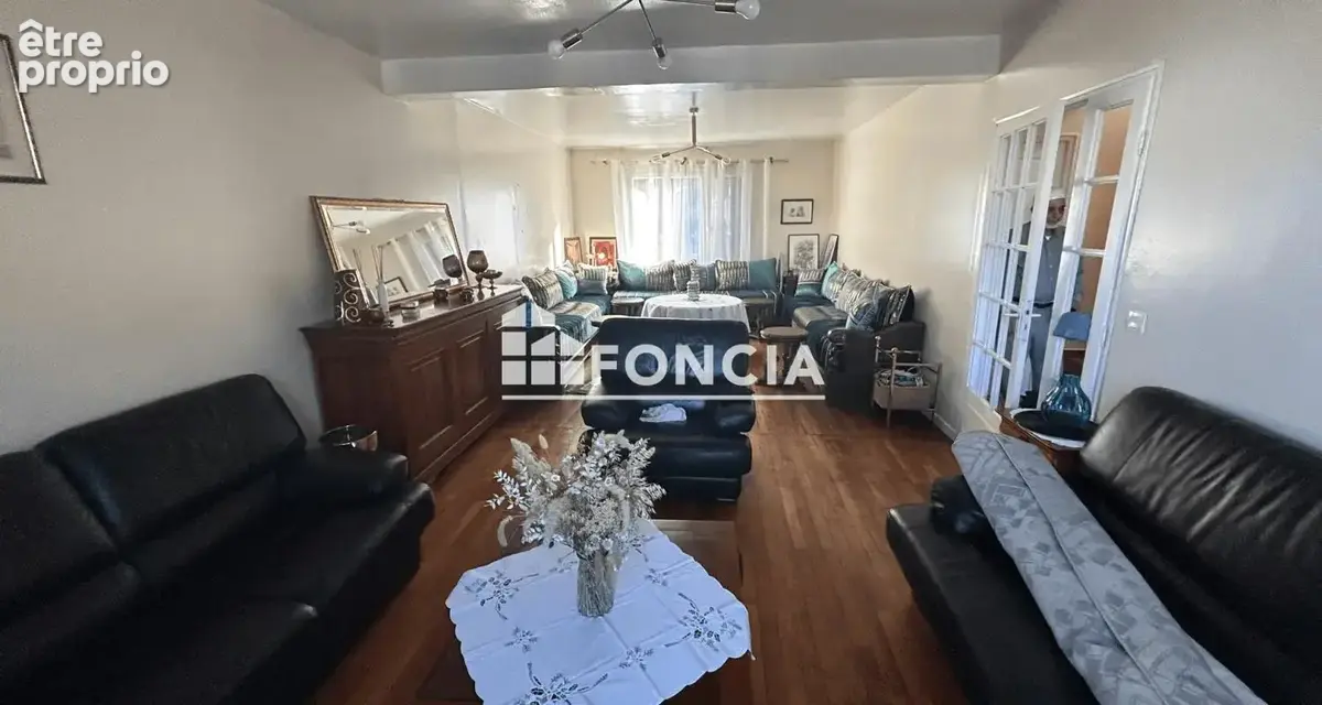 SANNOIS – Quartier Pasteur  Maison 164 m² avec grand jardin – Séjour double traversant lumineux – DPE C - photo 4