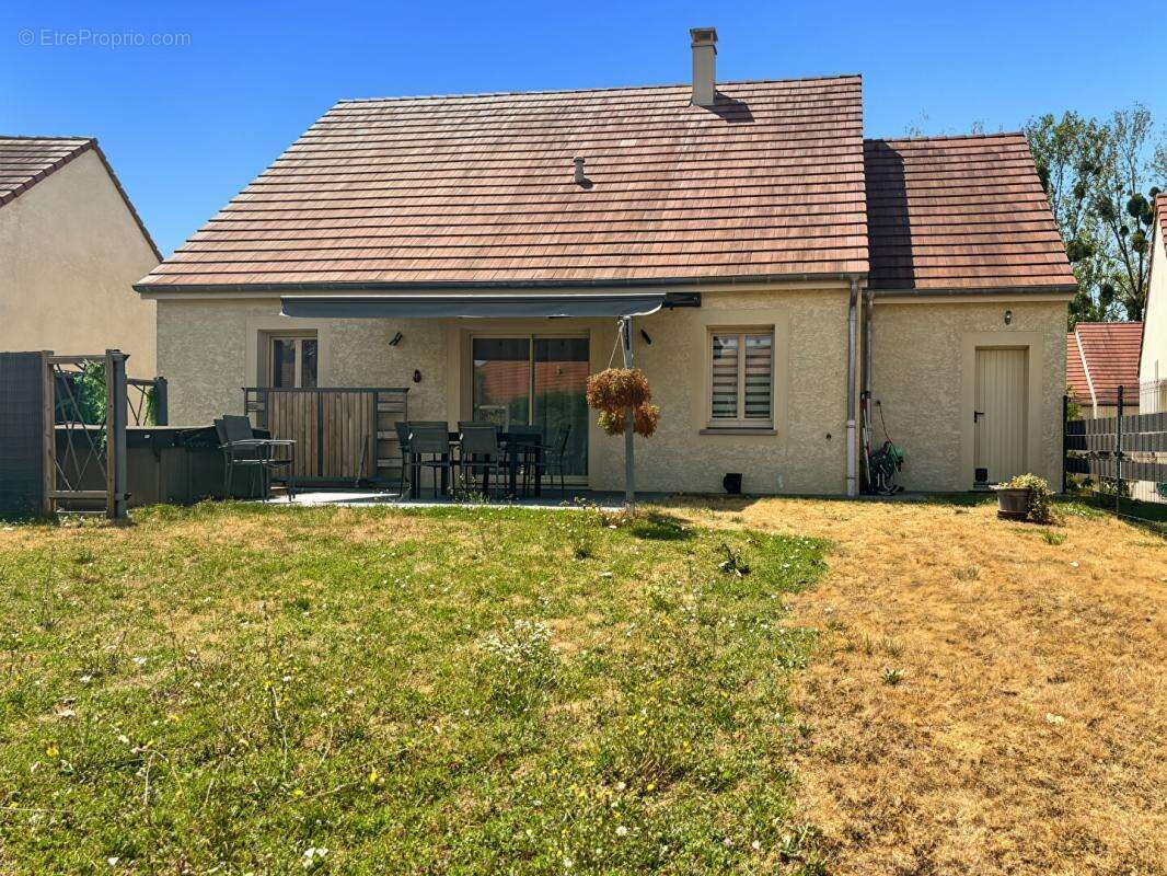 BRETENIERE - Maison plain pied 100 m2 - photo 12