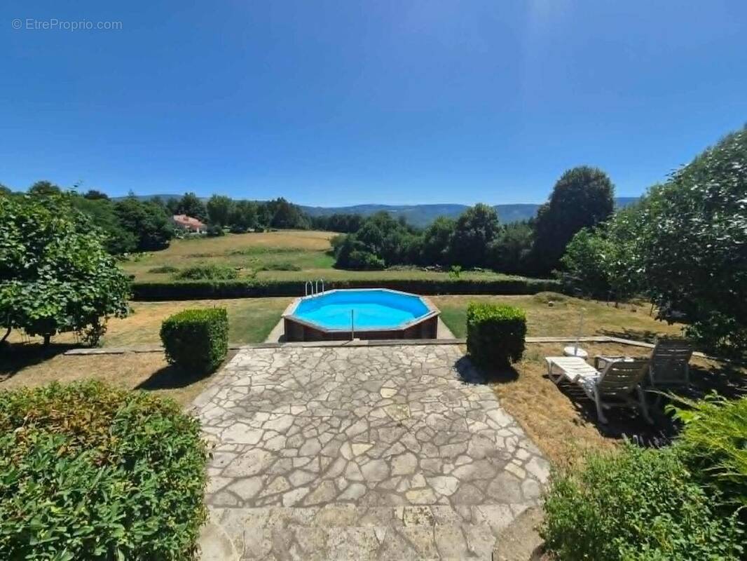 Photo 1 - Maison à BOUT-DU-PONT-DE-LARN