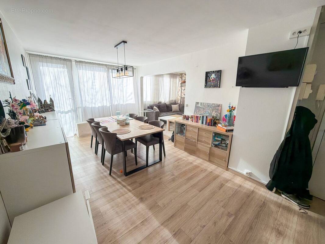 Appartement à LYS-LEZ-LANNOY