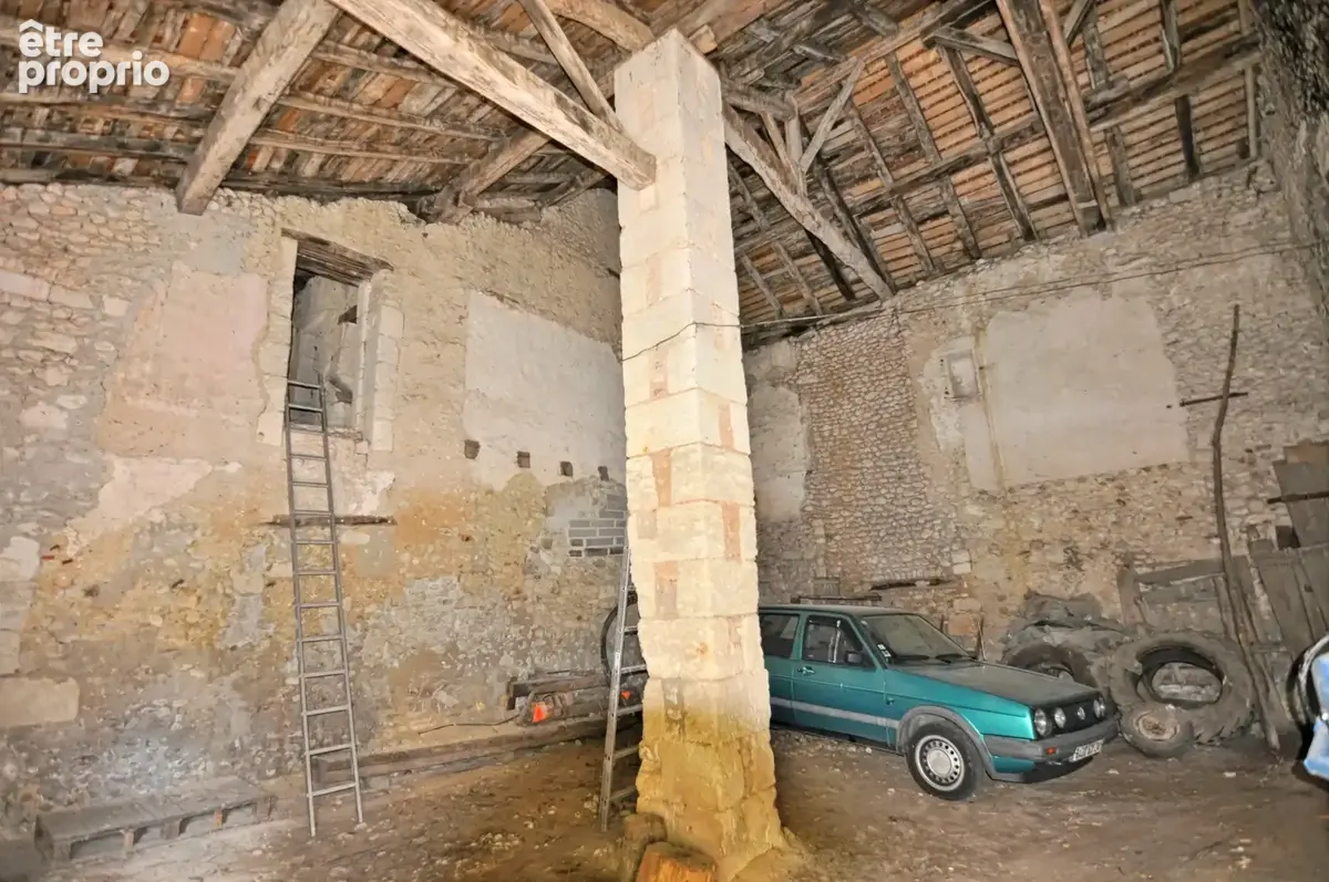 Ancienne ferme restaurée dans le secteur Aubeterre/Dronne - photo 16