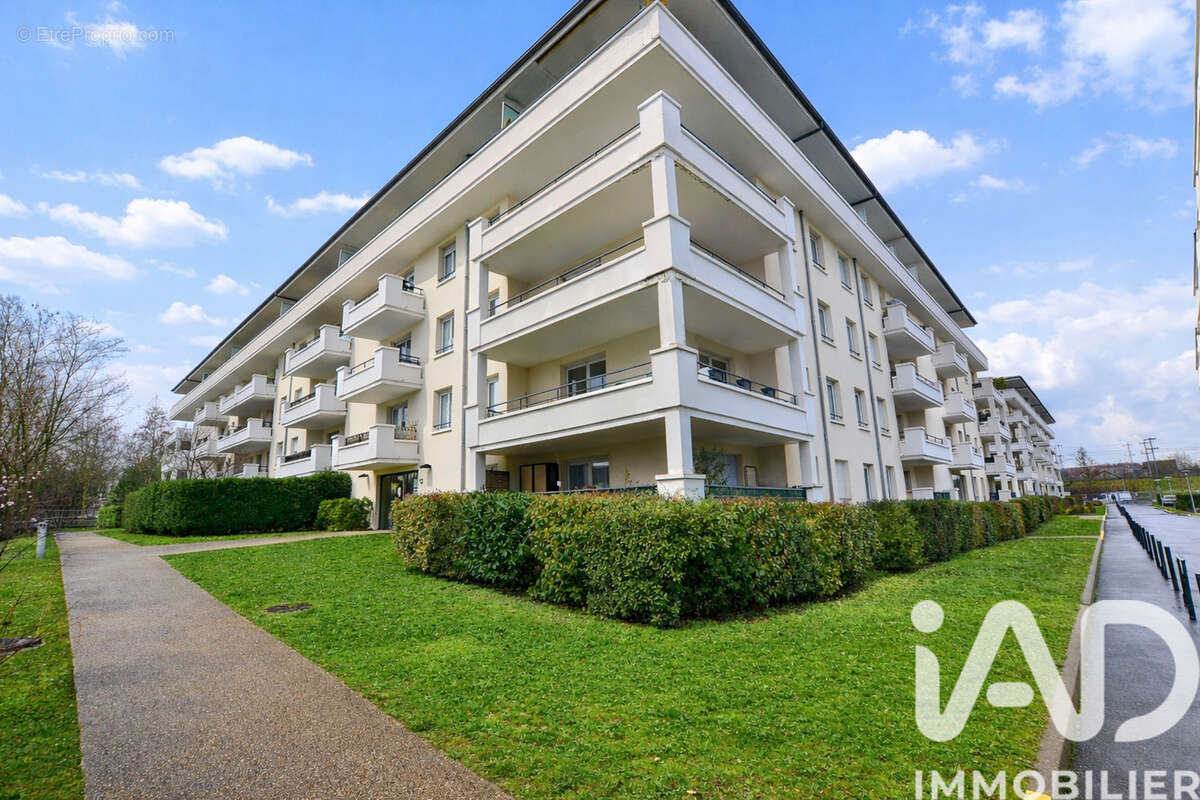 Photo 6 - Appartement à SAINT-OUEN-L'AUMONE