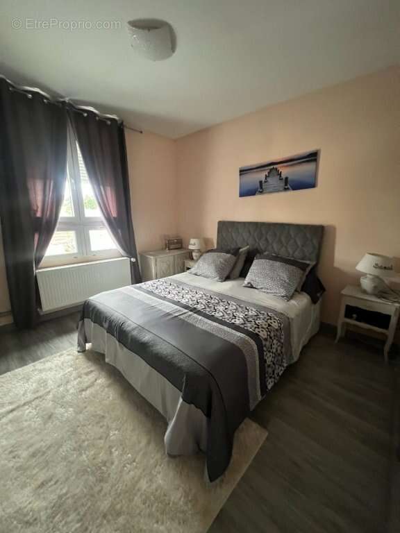 Maison à LE CREUSOT