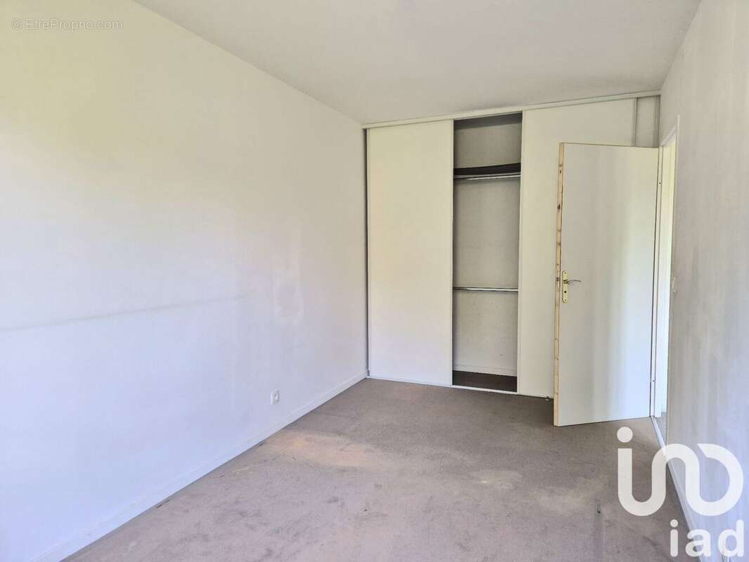 Photo 8 - Appartement à SAINT-PIERRE-DU-PERRAY