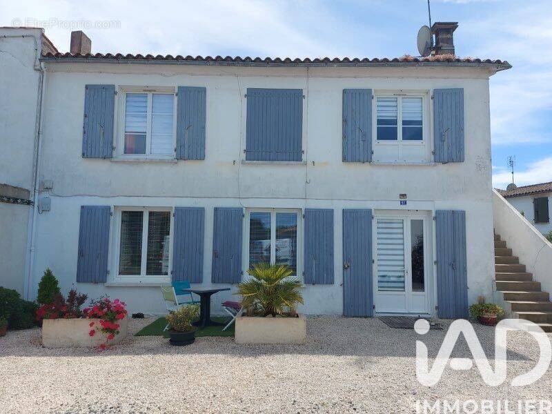 Photo 1 - Maison à LA FLOTTE