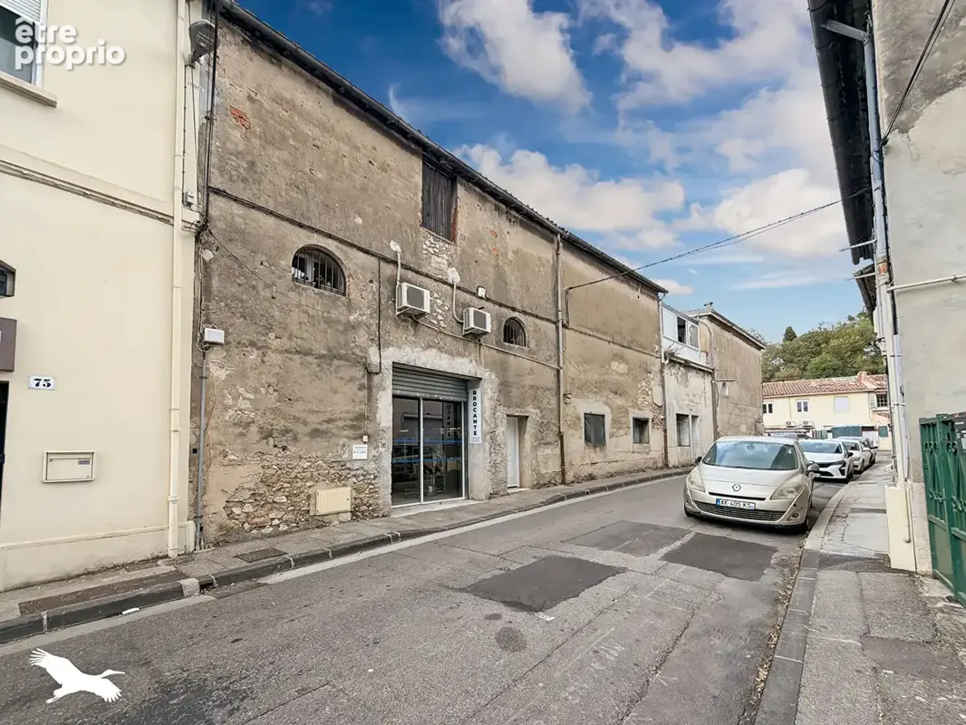 Achat Murs Commerciaux 255 m² Marseille 11 (Saint-Menet) - photo 4