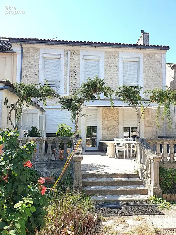 Maison à vendre 7 pièces ANGOULEME (16) Cartier L'HOUMEAU 4 chambre + garage + terrain - photo 2